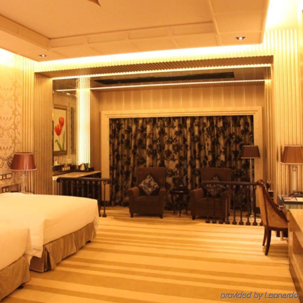 Chateau Star River Taiyuan חדר תמונה